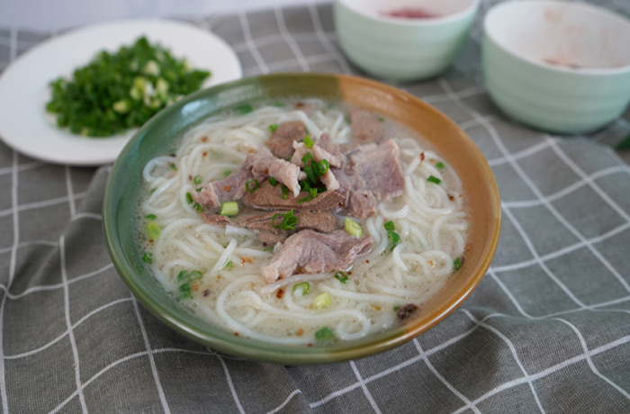 阳高原味汤粉王培训